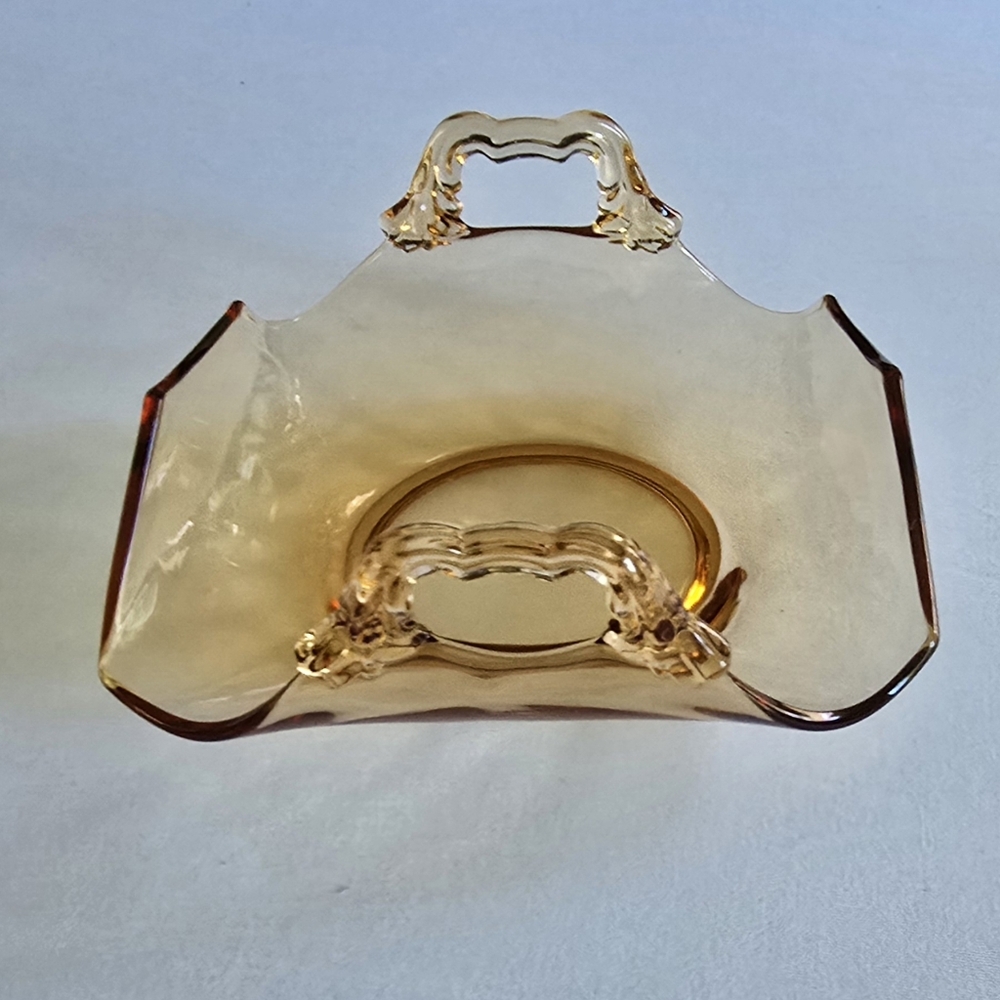 Vintage Fostoria Mayfair Amber Glass 2 Handled Bon Bon Candy Dish Ashtray